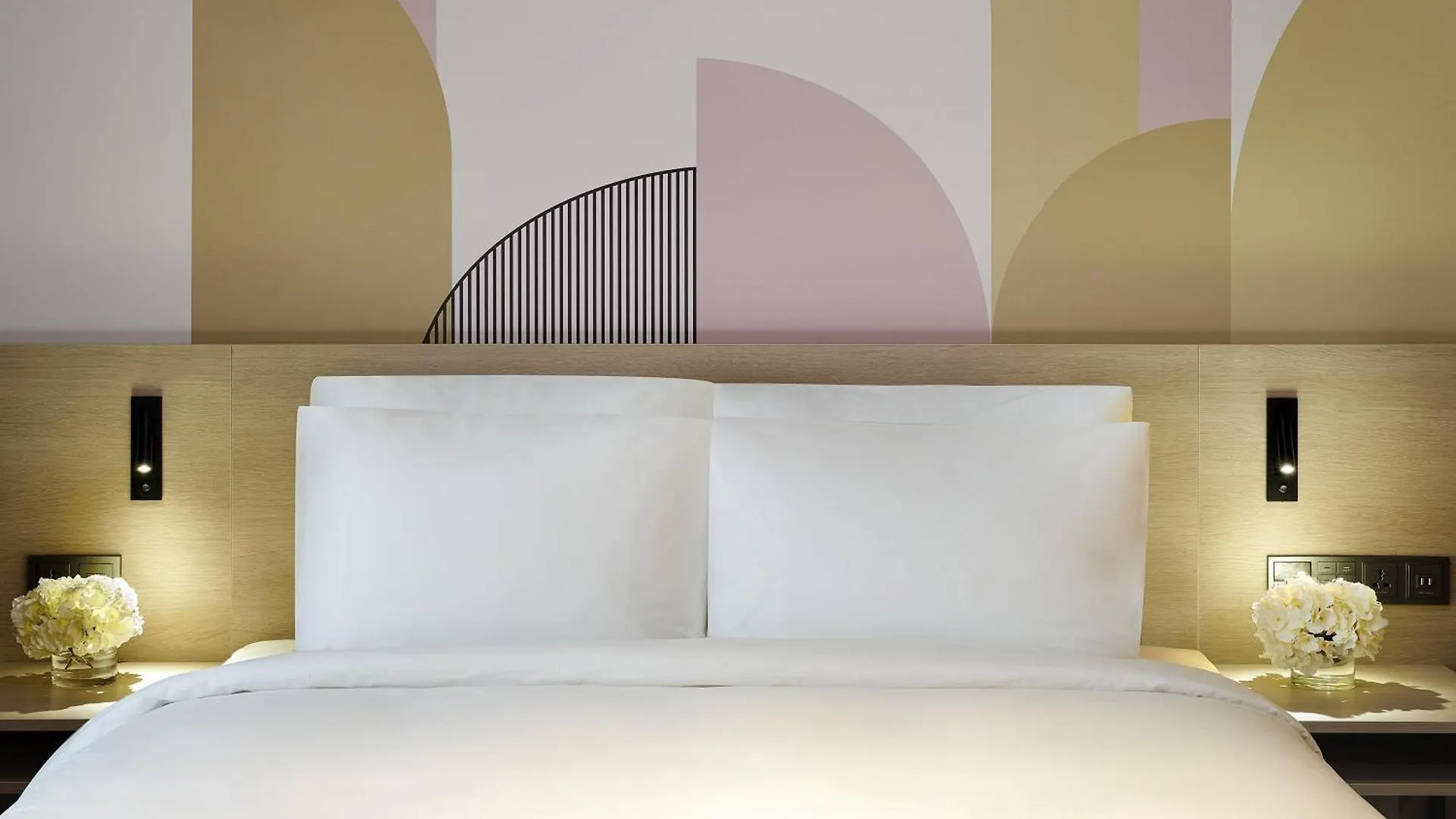 Ibis Styles Ambassador Incheon Airport T2 Hotel 4*,  South Korea