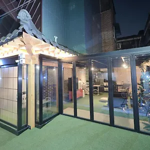 Y's House South Korea