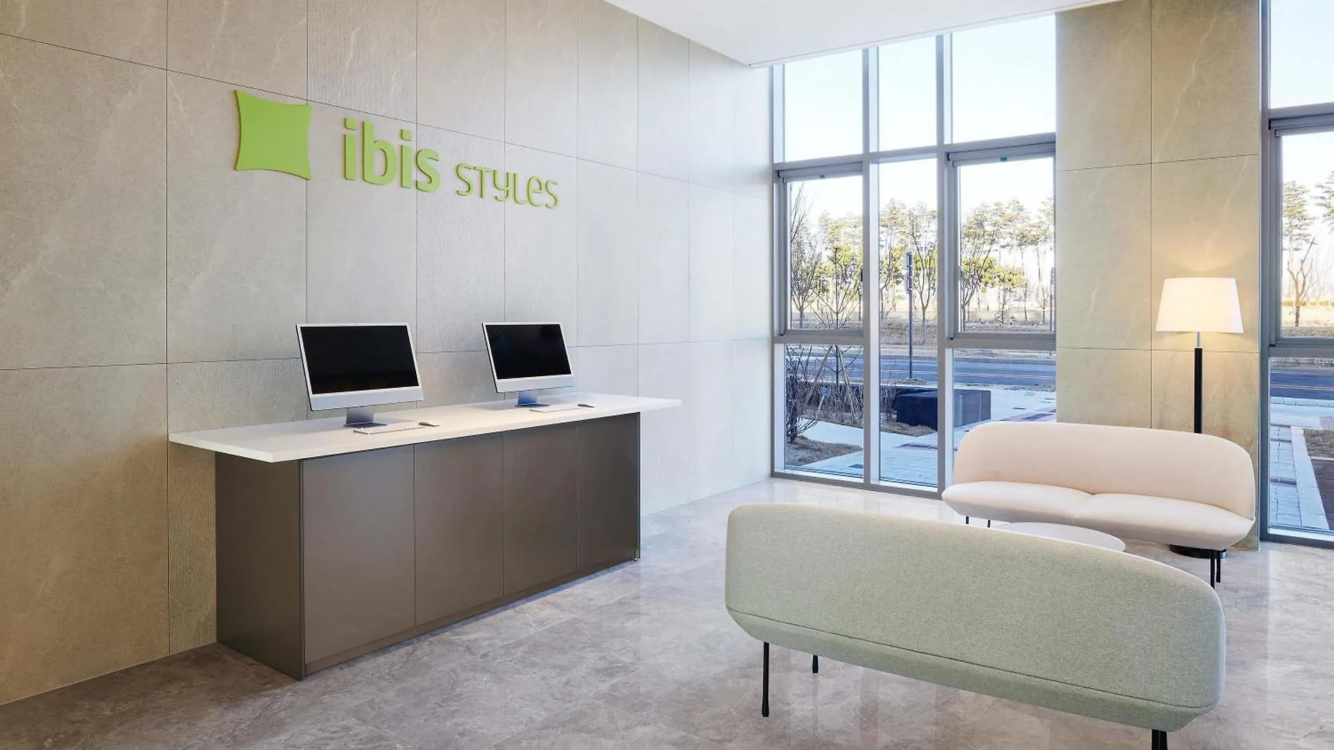 ホテル Ibis Styles Ambassador Incheon Airport T2