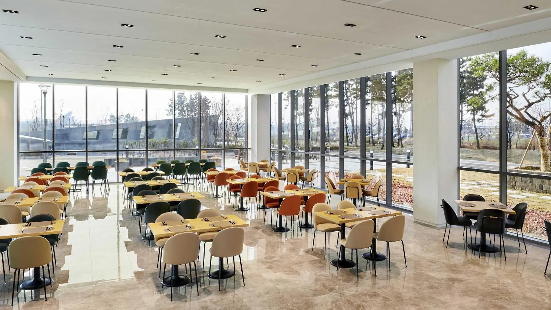 ホテル Ibis Styles Ambassador Incheon Airport T2 4*,  韓国